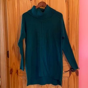 Cable & Gauge tunic sweater